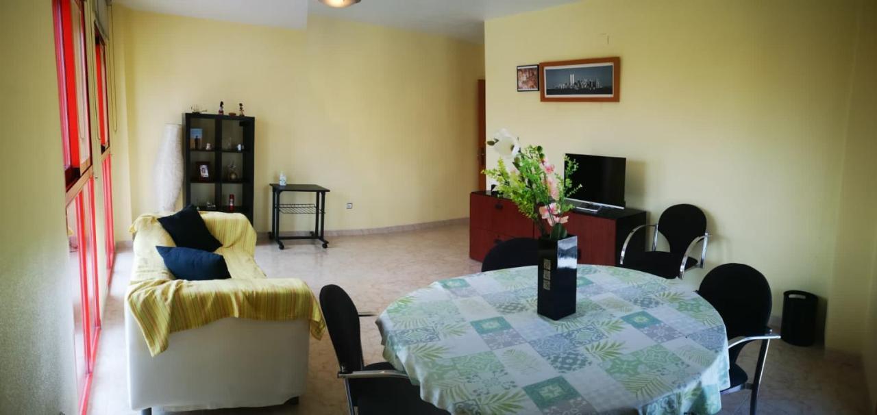 Romi Centro Tu Alojamiento En Teulada Exterior foto